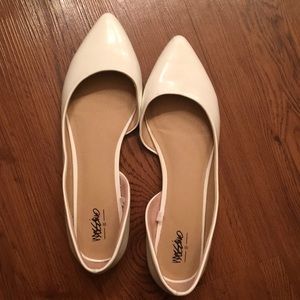White Pointed Mossimo (Target) Flats, Size 9